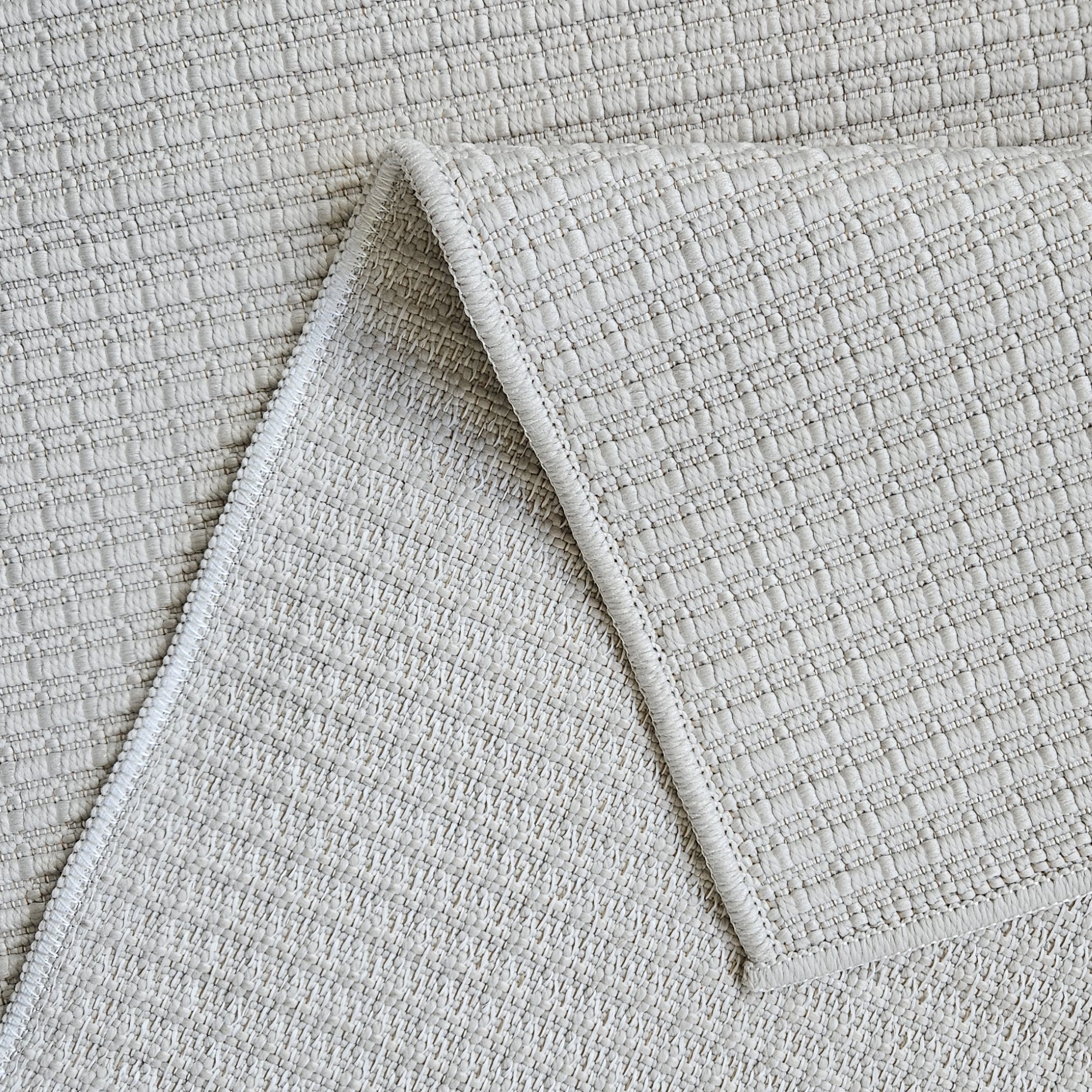 natura-1706-cream-detail1