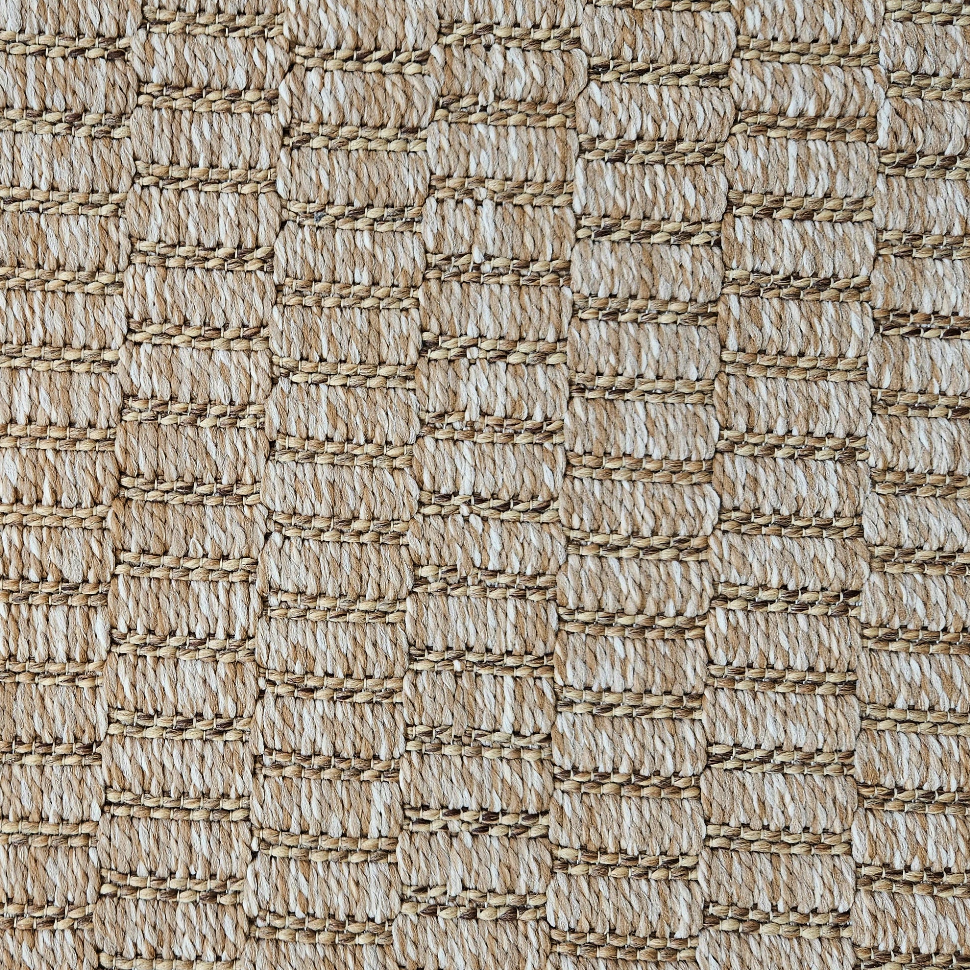 natura-1707-brown-detail