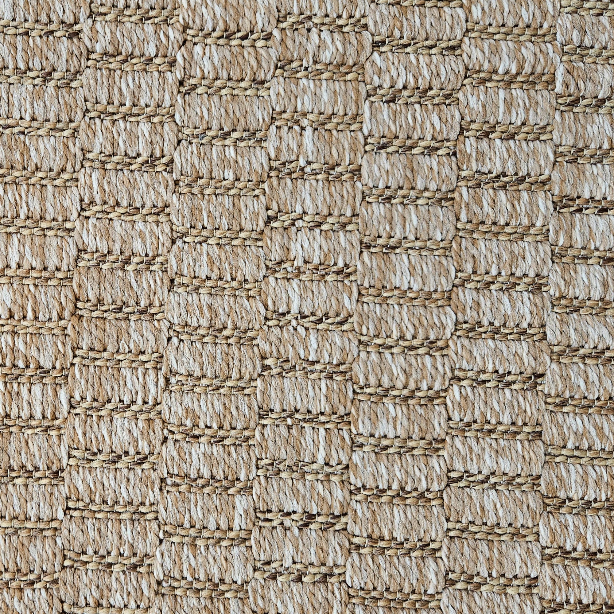 natura-1707-brown-detail