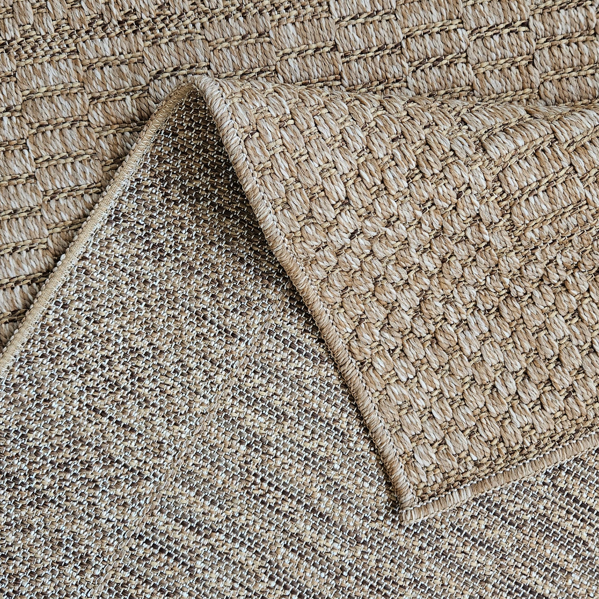natura-1707-brown-detail1