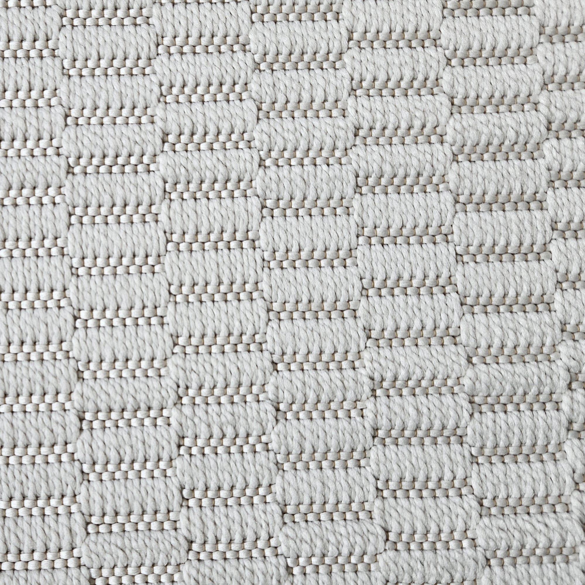 natura-1707-cream-detail